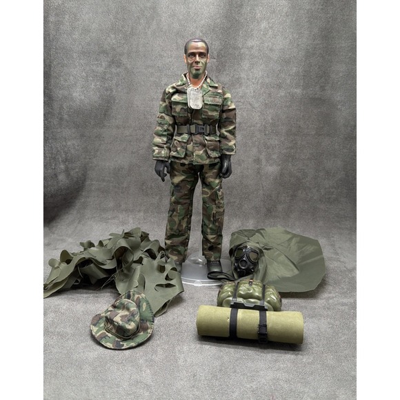 World Peacekeepers Other - Power Team Elite World Peacekeepers Action Figure Military Face Paint Doll